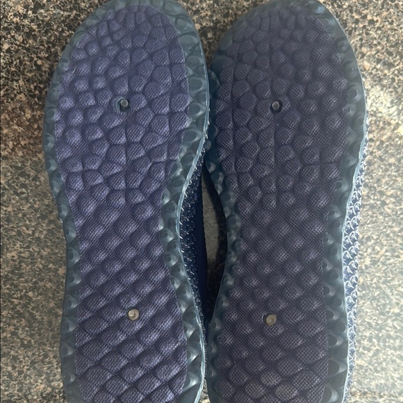 PONY Stylish Navy Blue Knit Sneakers - Picture 8 of 8